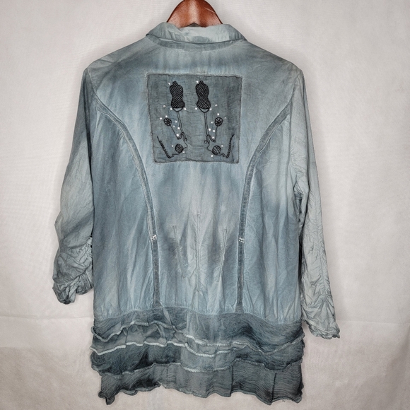 Parsley & Sage Tunic Top Gray Distressed Tie Dye Pearl Button Ruffle Hem Artsy - Picture 4 of 12